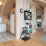 Four-bedroom In Vaeggerlose 8