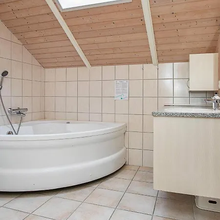 Four-bedroom In Vaeggerlose 8 Boto By